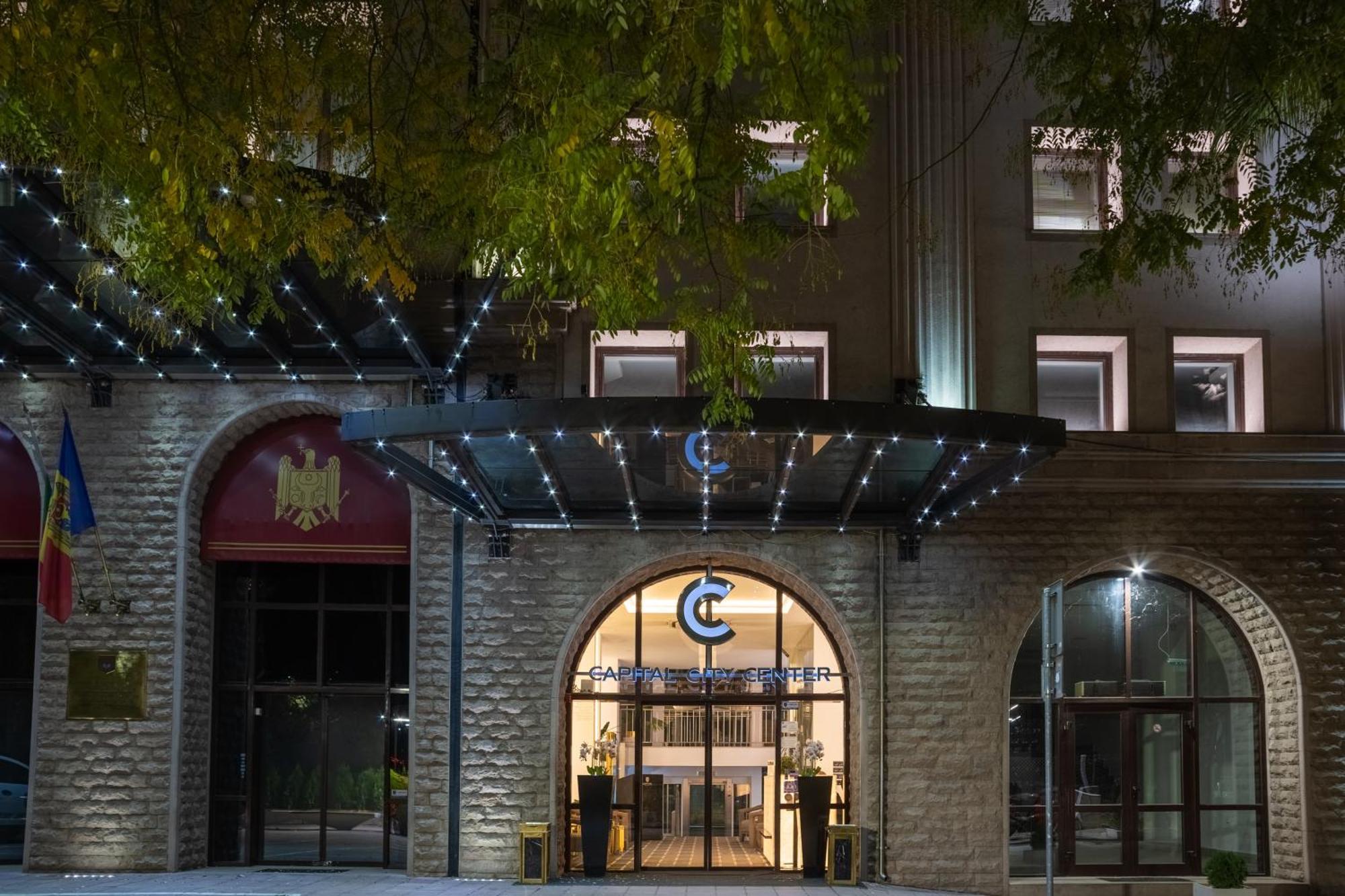 Capital City Center Apart Residence Plovdiv Ngoại thất bức ảnh