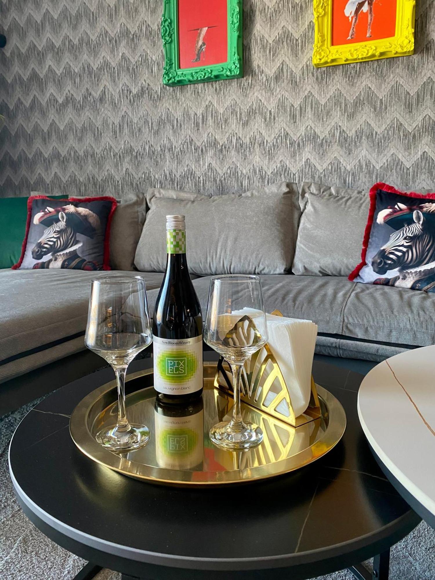 Capital City Center Apart Residence Plovdiv Ngoại thất bức ảnh