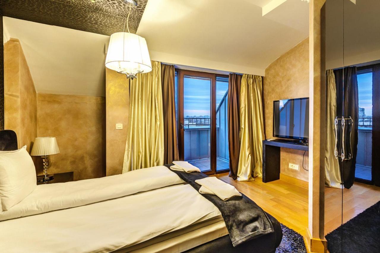 Capital City Center Apart Residence Plovdiv Ngoại thất bức ảnh